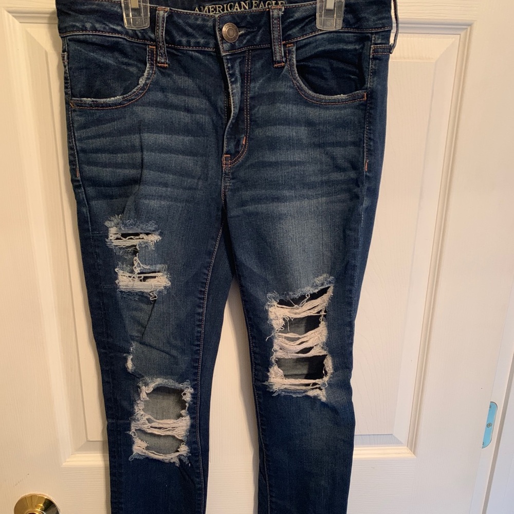 American Eagle Distressed Skinny Jean Jegging